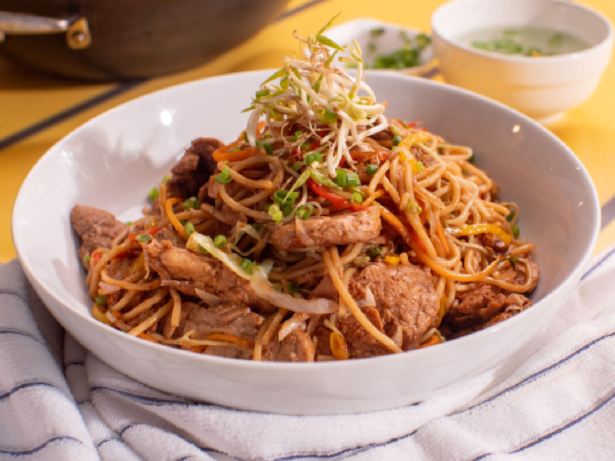 LOMITO DE CERDO EN SALSA CHOW MEIN