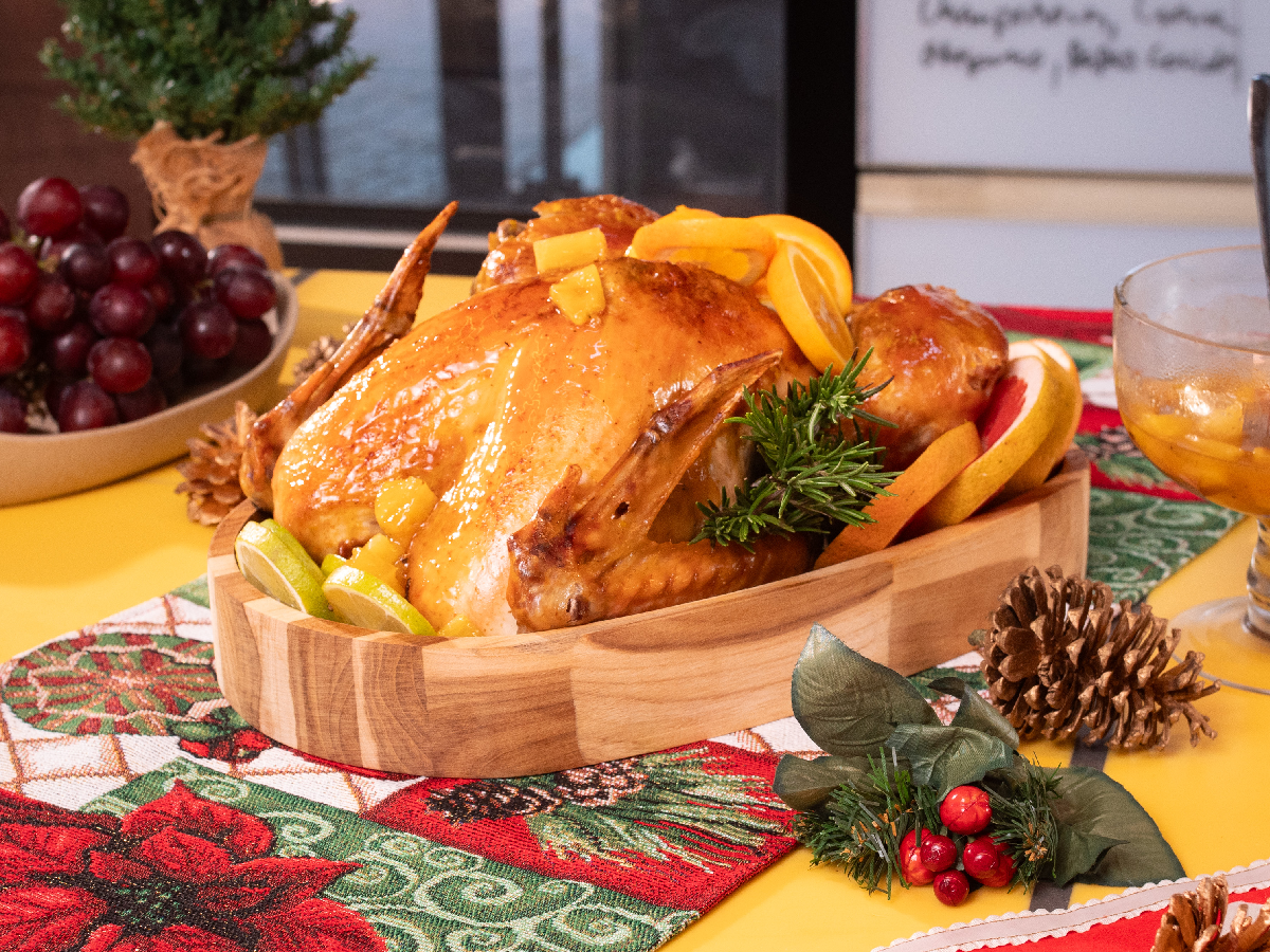 PAVO NAVIDEÑO EN SALSA DE PIÑA