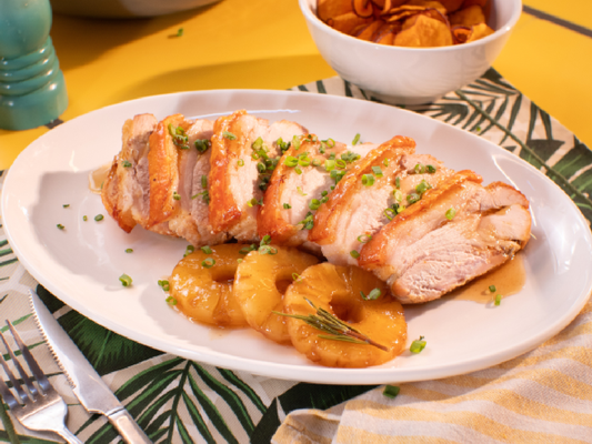 PIERNA DE CERDO EN SALSA DE PIÑA