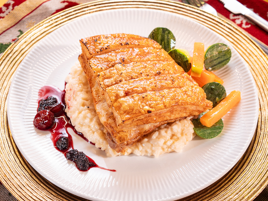 PORK BELLY EN SALSA DE MORAS Y VINO