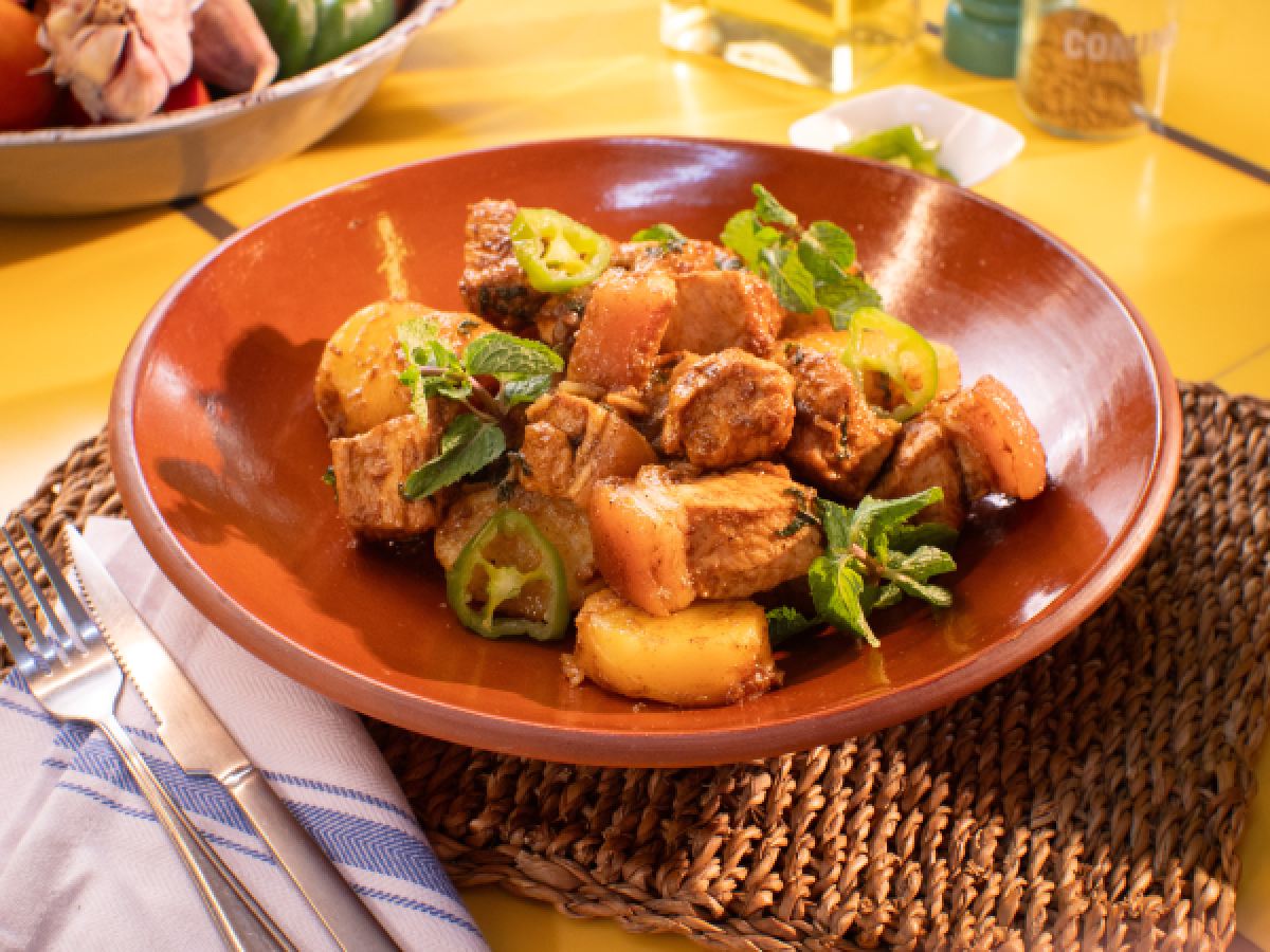 ASADITO COLORADO  VALLEGRANDINO