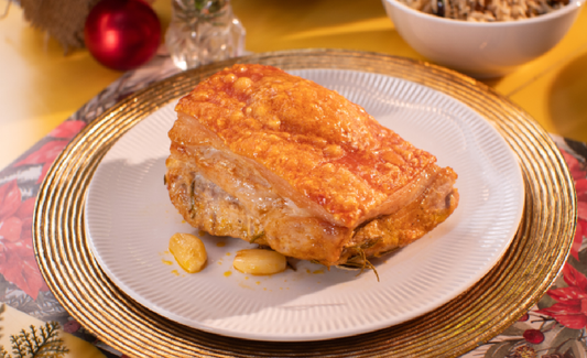 PIERNA DE CERDO NAVIDEÑA CON ARROZ FESTIVO